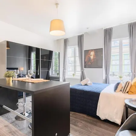 דירה Vieux - Large Modern And Functional *